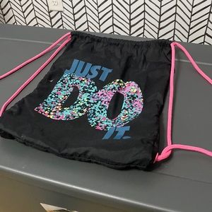 Nike Gym Pull String Bag